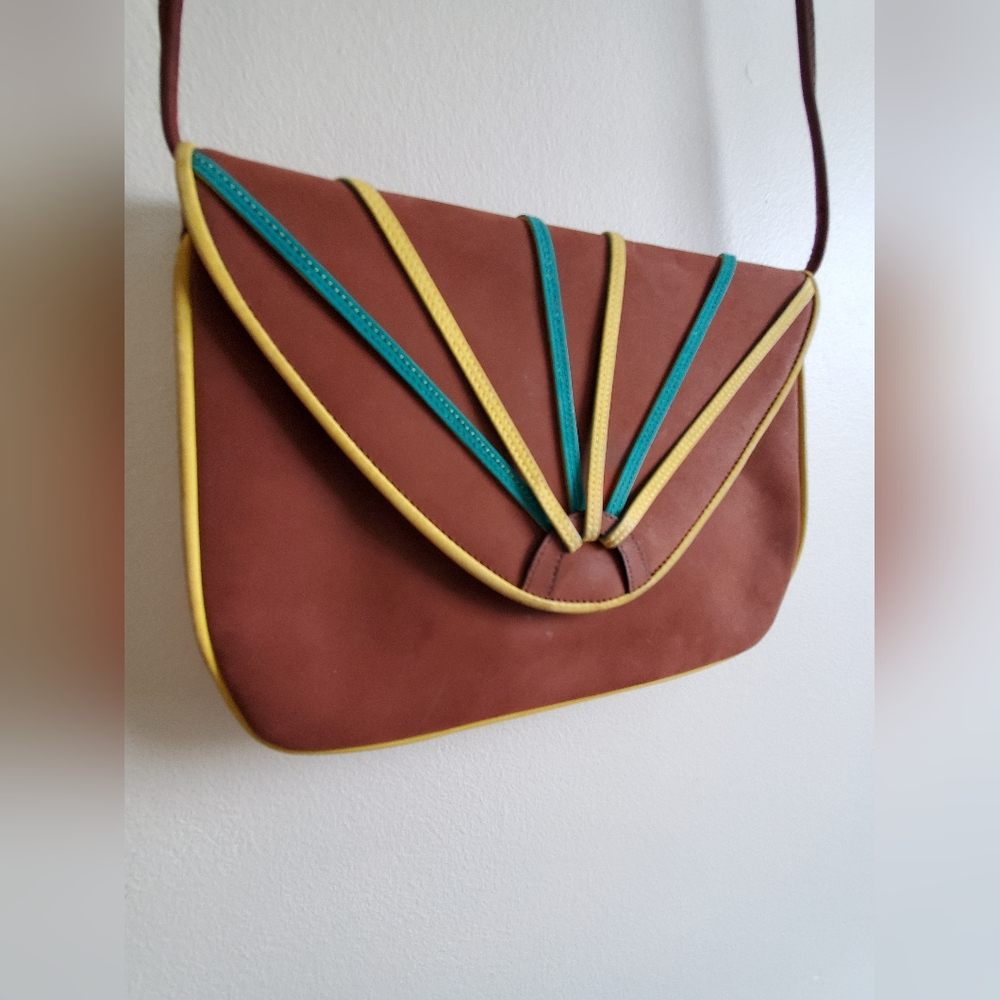 Rare Vintage Cassandre Paris Brown Suede Shoulder / Crossbody Purse w contrast